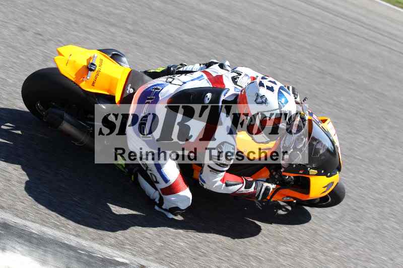 /43 08.08.2025 Discover the Bike ADR/Race 3 rot/968